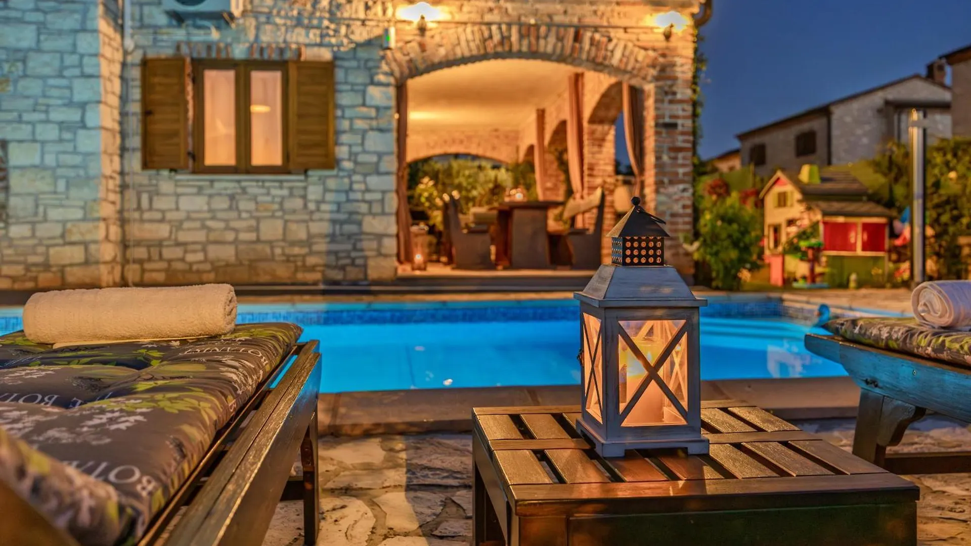 Villa San Andrea - Ideal For Families, 8 Adults, 2 Children Up To 5 Years, 1 Children Up To 1 Years Svetvinčenat