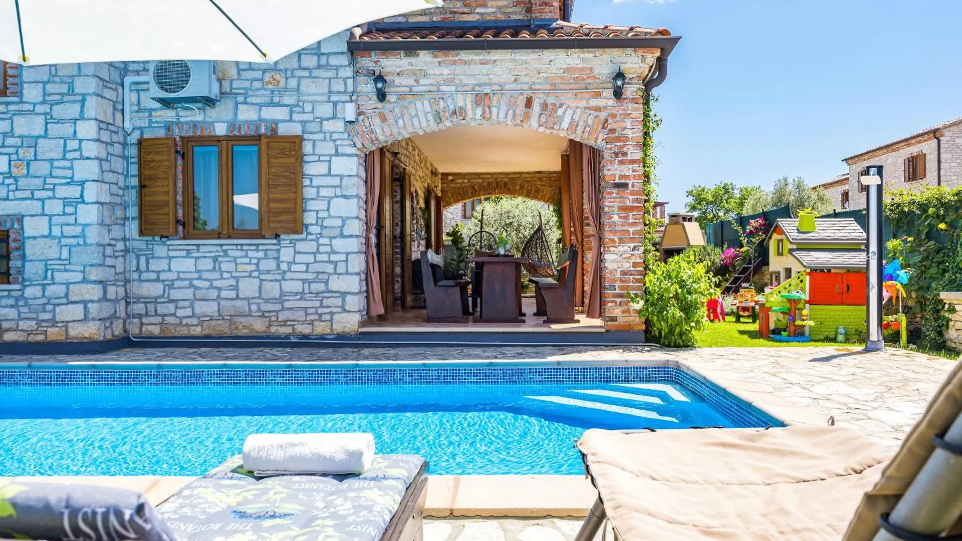 Villa San Andrea - Ideal For Families, 8 Adults, 2 Children Up To 5 Years, 1 Children Up To 1 Years Svetvinčenat