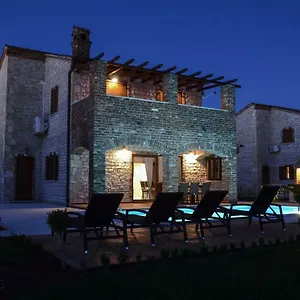  Villa Harmony In Paradise